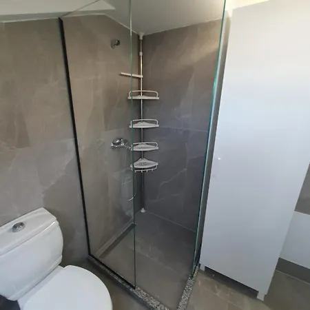 The Penthouse Daire Tiran
